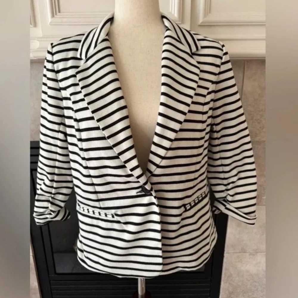 Christian Siriano Striped Blazer